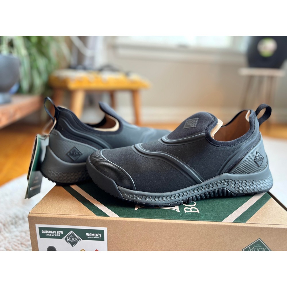 Muck Boot Company Outscape Low Women 10 Black Waterproof‎ Slip On Shoe